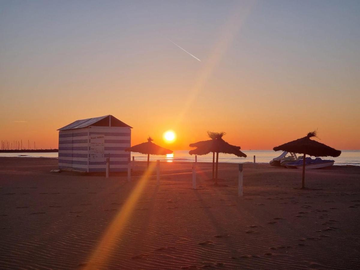 Mobil-Home Confort Tv Clim Narbonne-Plage Bagian luar foto