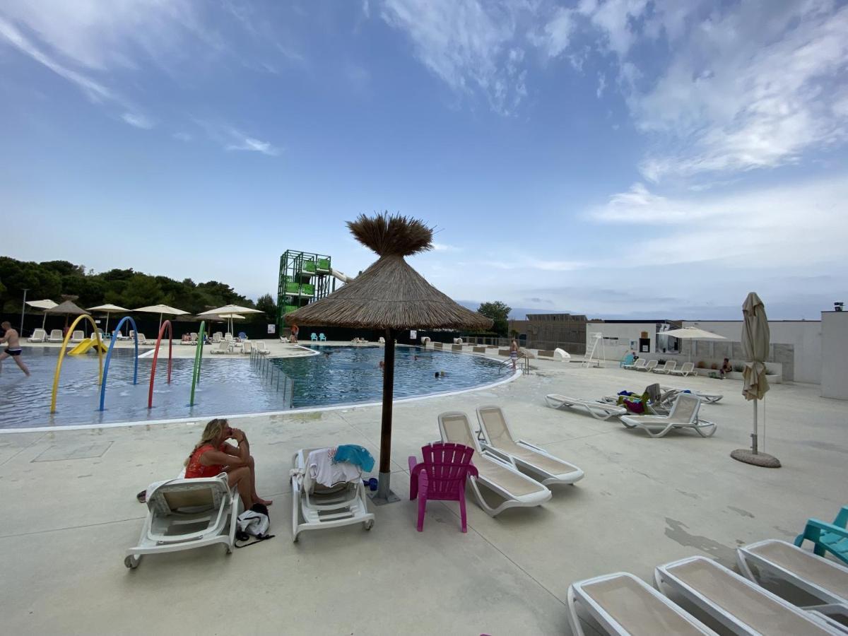 Mobil-Home Confort Tv Clim Narbonne-Plage Bagian luar foto